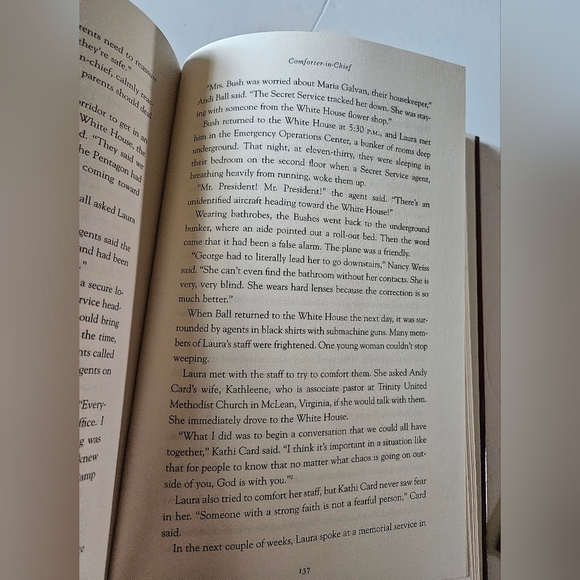 Laura Bush An intimate Portrait of the First Lady Ronald Kessler 2006 Home Books - Picture 7 of 16